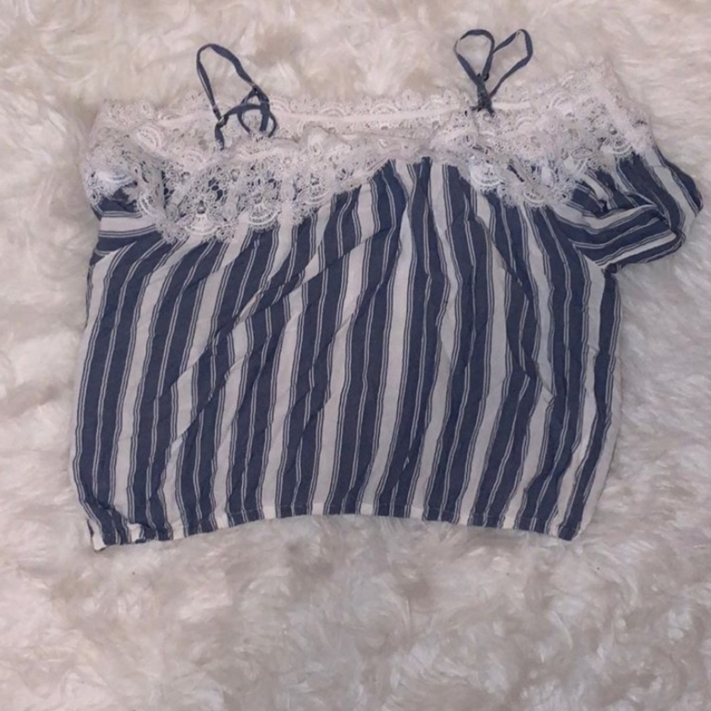 Hollister blouse